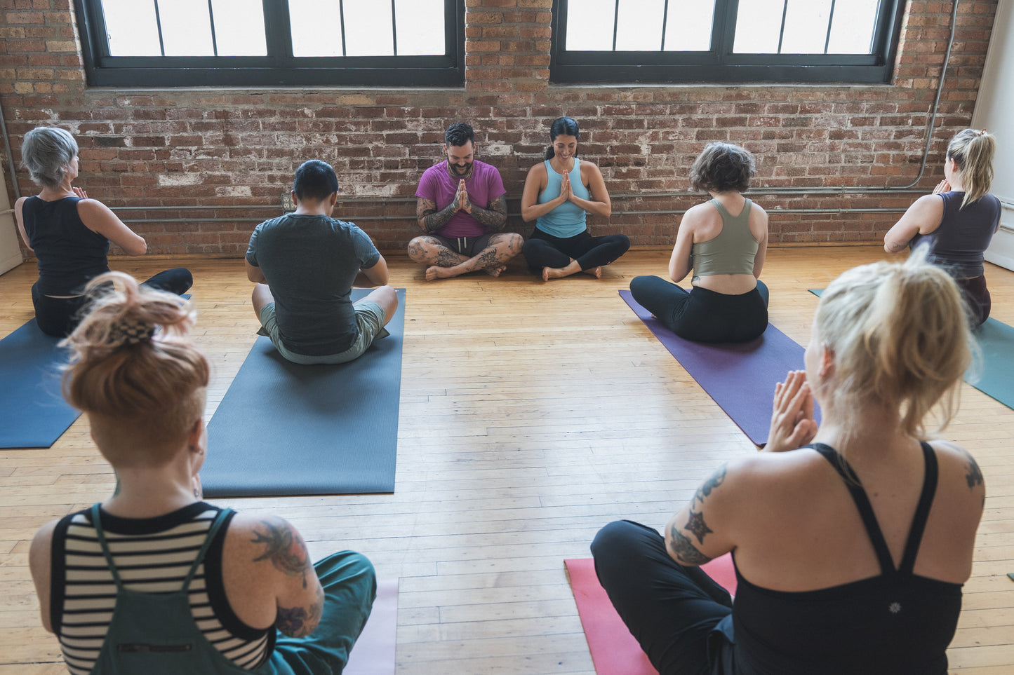 300-Hour Information Session Live on Zoom