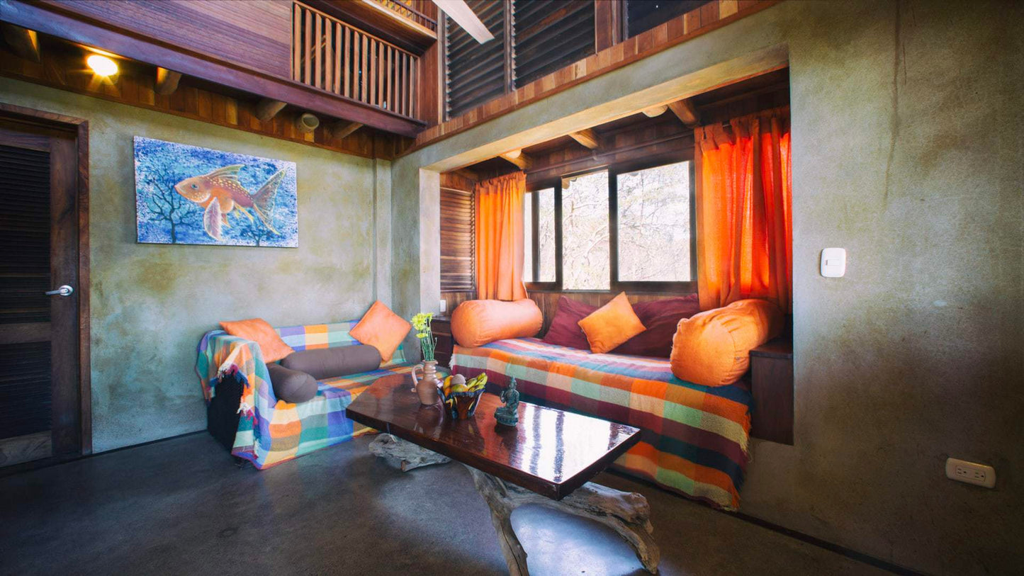 Casita – 3 private rooms with shared bathrooms in one large cabin