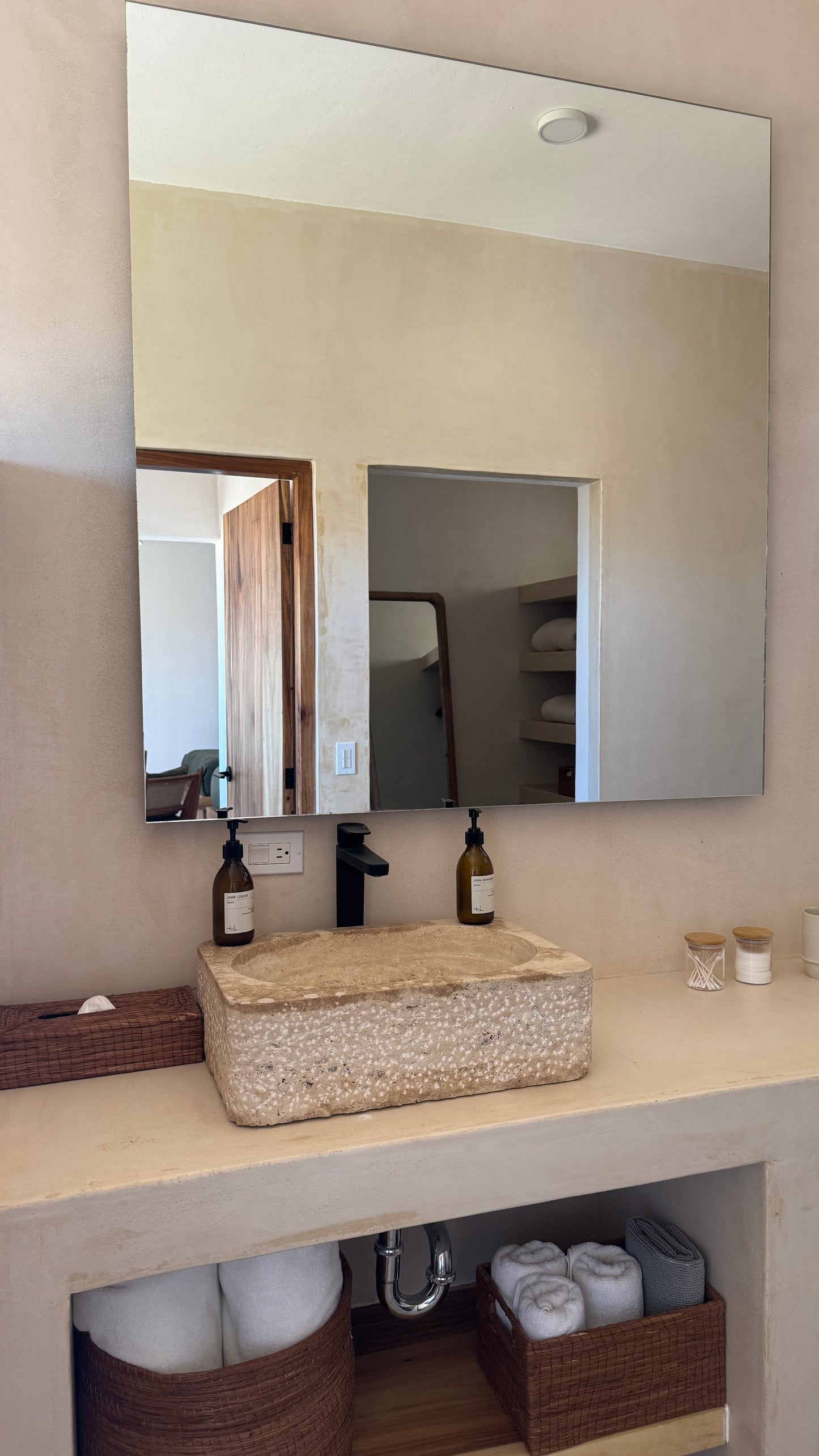 Aire Suite for Two People (Priced Per Person)