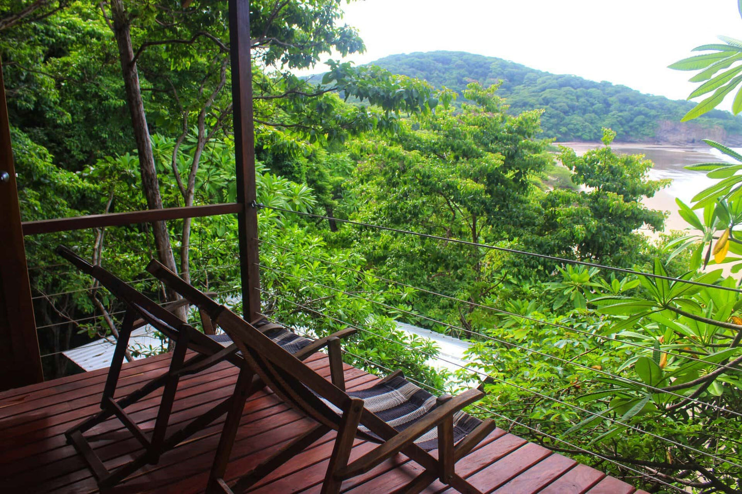 La Tortugita – Shared Cliffside Cabin for 2 with Ocean Views