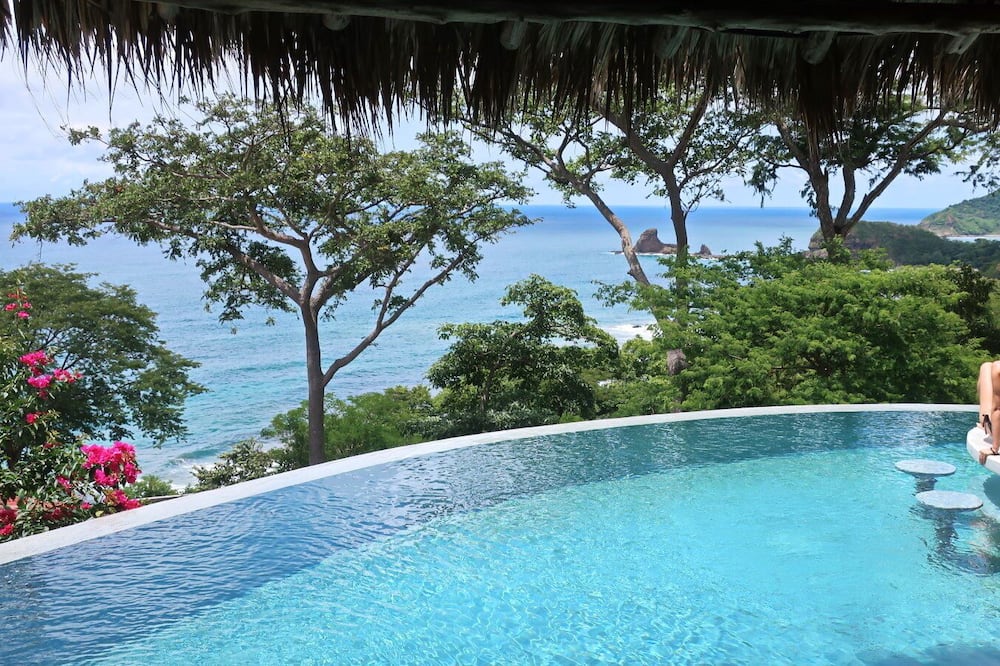 YTT NICARAGUA YOGA ROOM #3 | 3 Beds