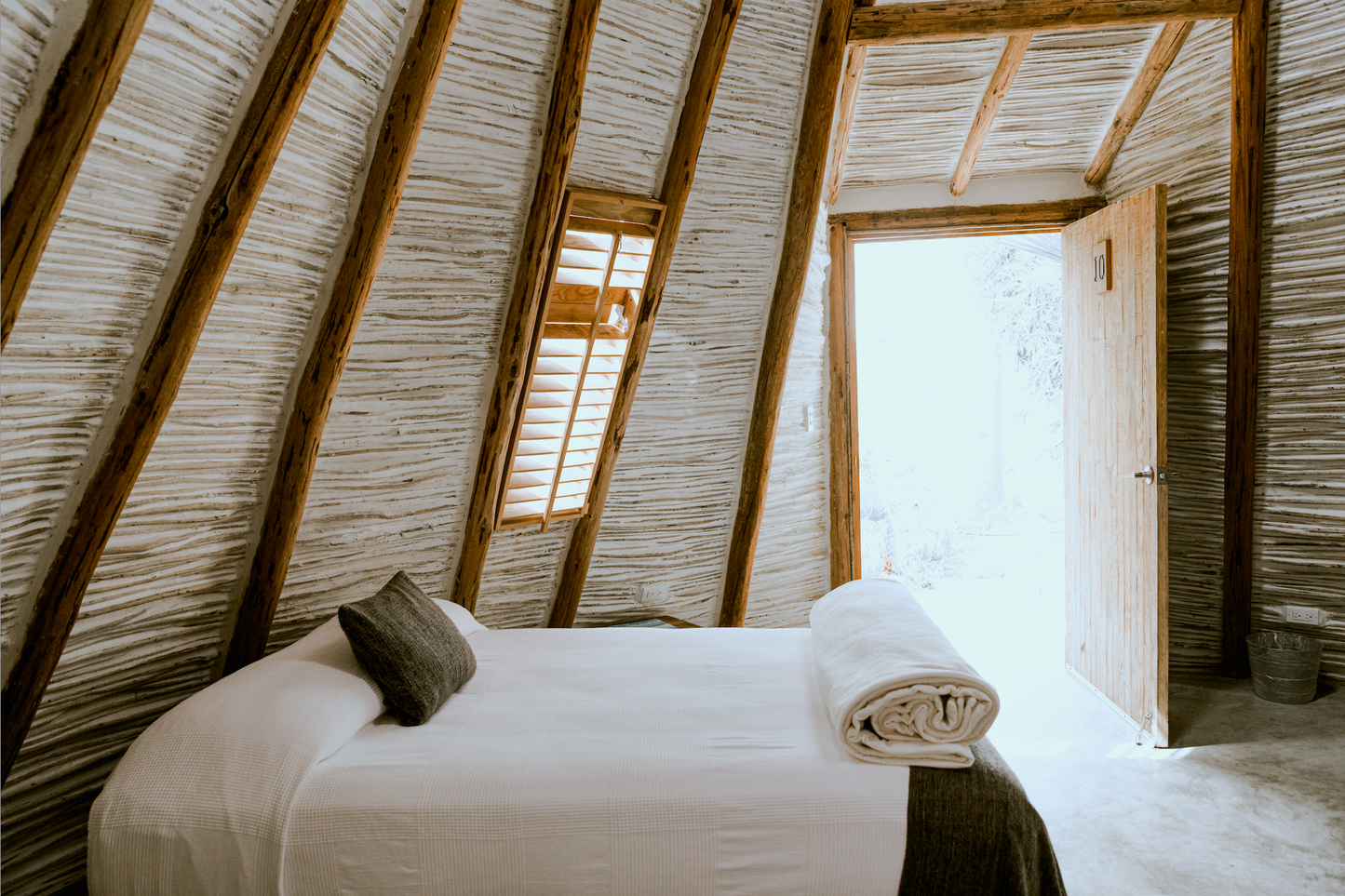 Private Tipi w/ Ensuite Bathroom For One Person- DEPOSIT ONLY